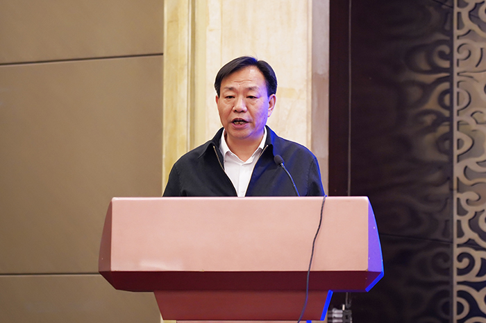 05 劉向東二級巡視員主持簽約儀式.jpg